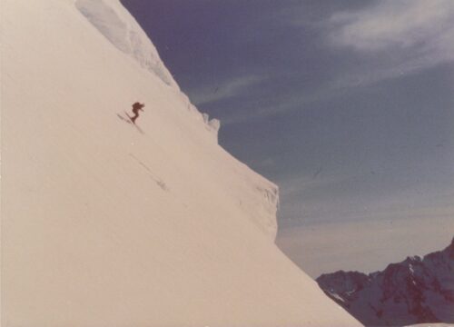 SKIFAHREN IM BERNER OBERLAND