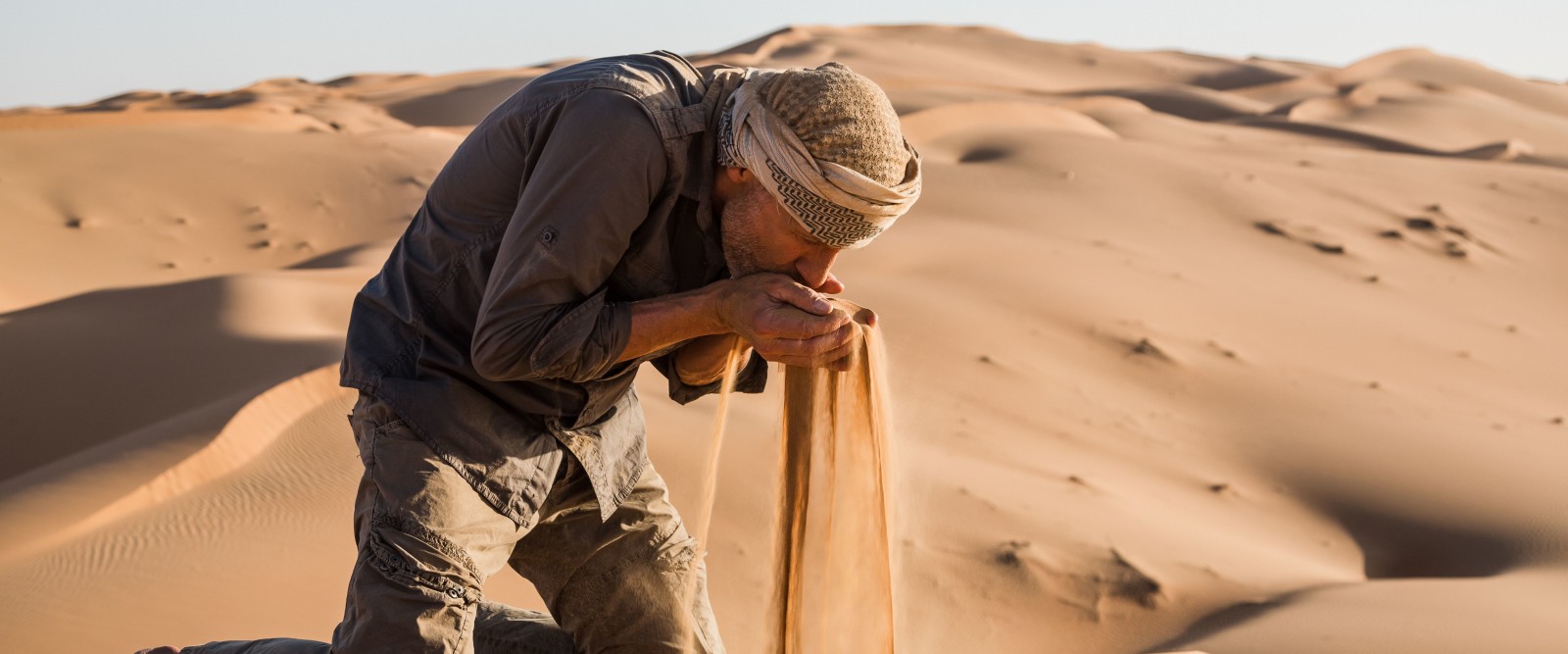 ESPLORAZIONE DESERTICA ESTREMA. IL PUNTO DI NON RITORNO SI TRASFORMA IN PARTENZA ESPLORAZIONE DESERTICA ESTREMA. IL PUNTO DI NON RITORNO SI TRASFORMA IN PARTENZA