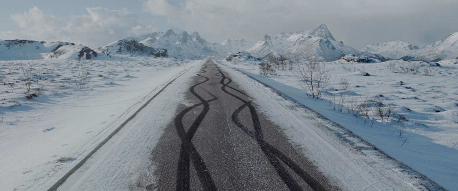 Untitled (Burned Rubber on Asphalt, 2018)